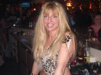 022